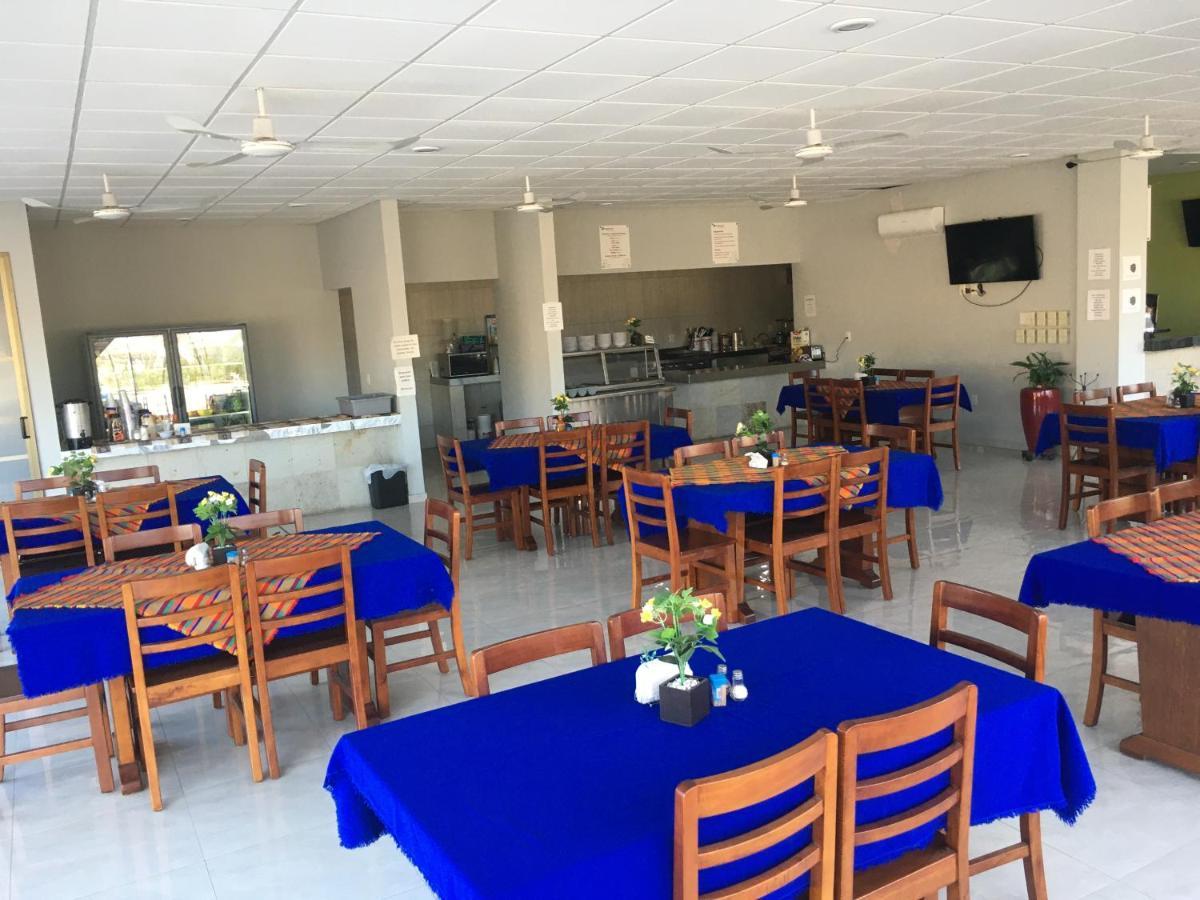 El Descanso Inn Mazatlan Exterior photo