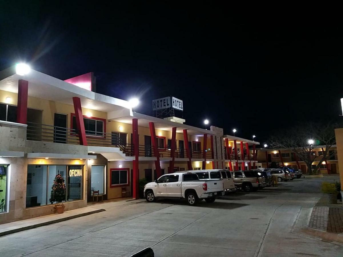 El Descanso Inn Mazatlan Exterior photo